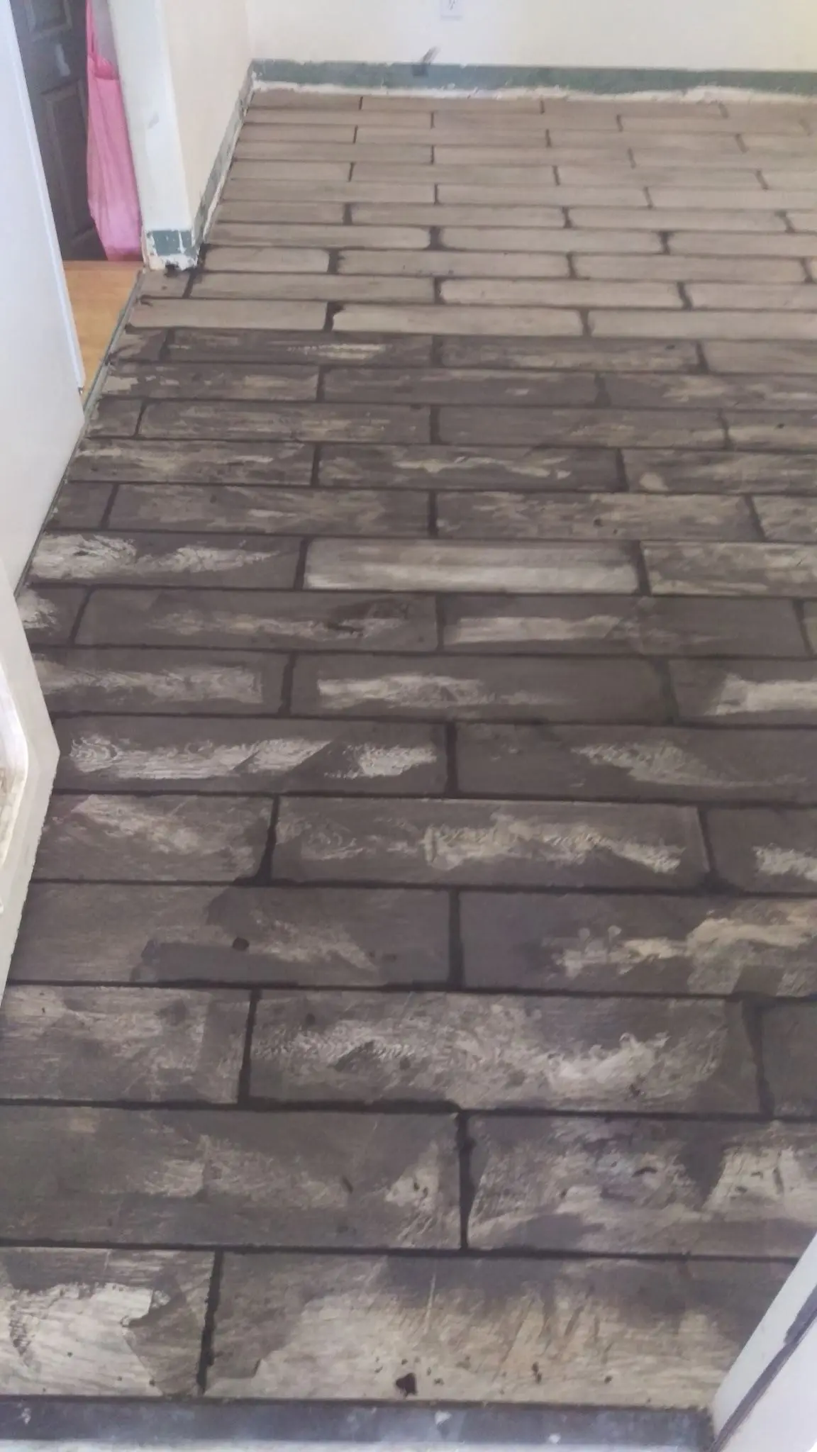 Finished tile flooring