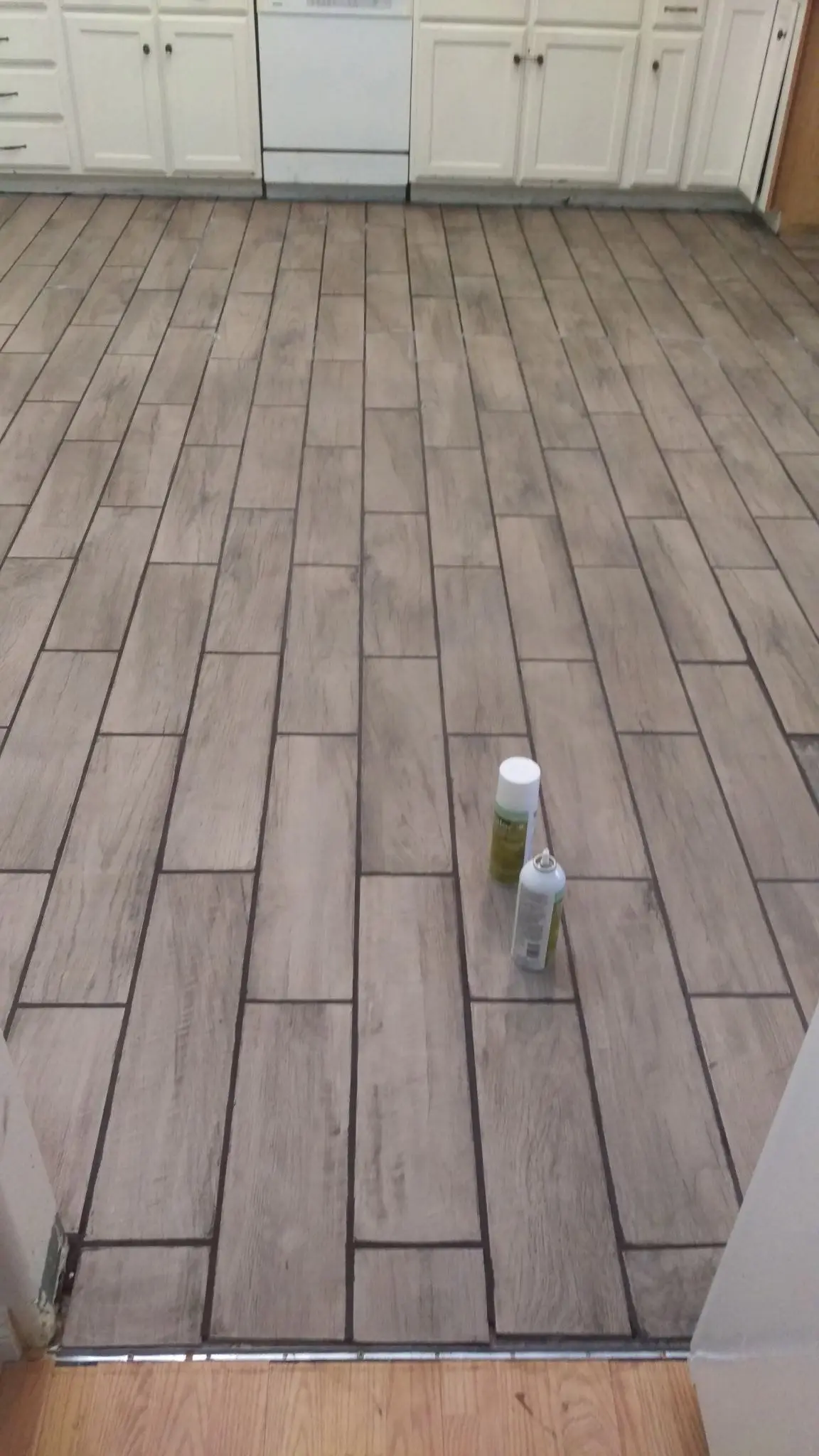 Finished tile flooring