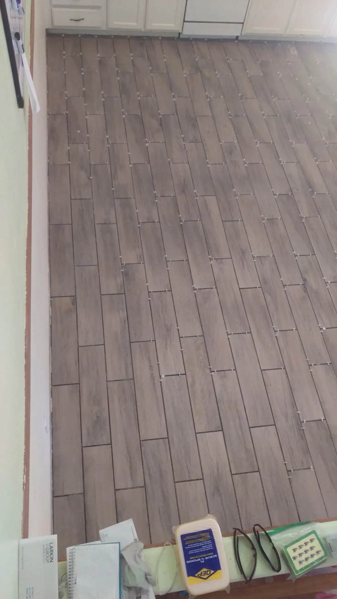 New tile set with spacers