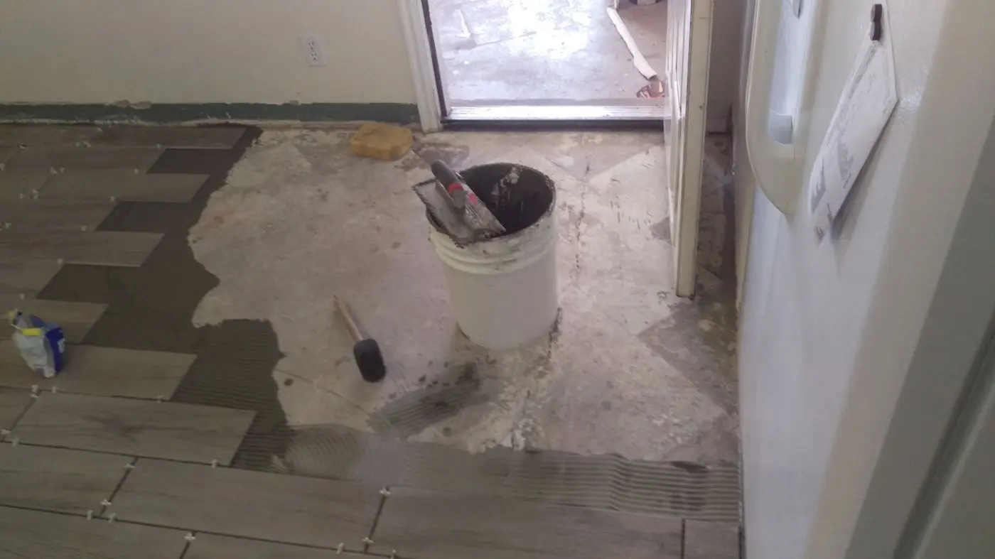 Mortar application at the doorway